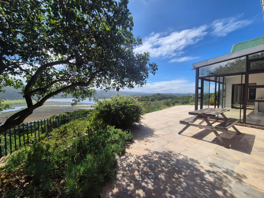 5 Bedroom Property for Sale in Wilderness Central Western Cape